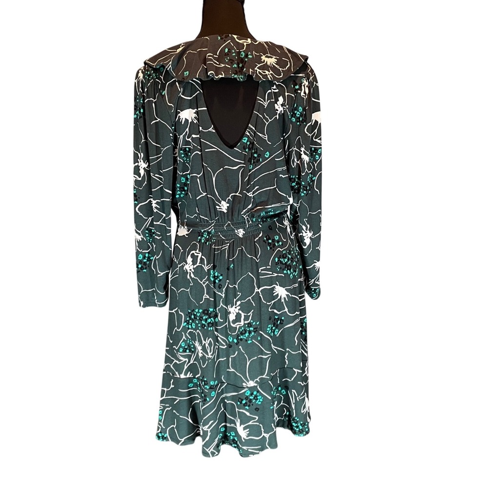 Cabi Green Floral Ruffle V-Neck Long Sleeve Wrap Dress Size M Whimsical Feminine - Picture 3 of 8